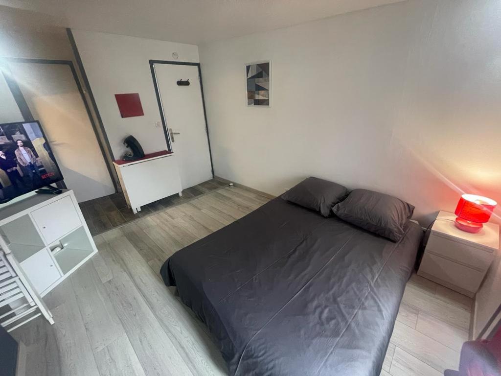 Le Confort - Calme, Ideale Couple, Business, Long Sejour Niort Exteriér fotografie