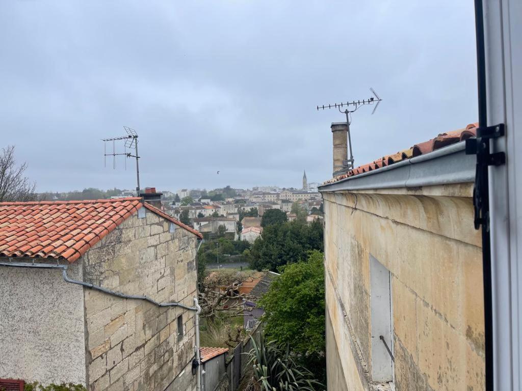 Le Confort - Calme, Ideale Couple, Business, Long Sejour Niort Exteriér fotografie